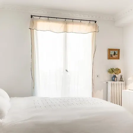 아파트 Superb Flat With Terrasse & 24-7 Security In The Heart Of Paris! *