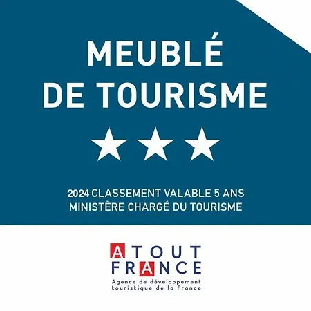 Lägenhet Superb With Terrasse & 24-7 Security In The Heart Of Paris!