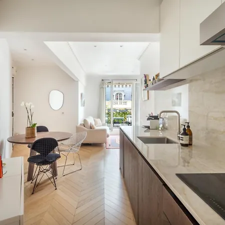 Superb With Terrasse & 24-7 Security In The Heart Of Paris! Lägenhet Paris