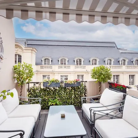 아파트 Superb Flat With Terrasse & 24-7 Security In The Heart Of Paris! *