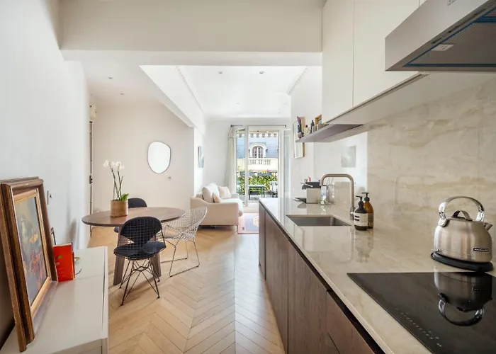 Superb With Terrasse & 24-7 Security In The Heart Of Paris! Apartamento Paris